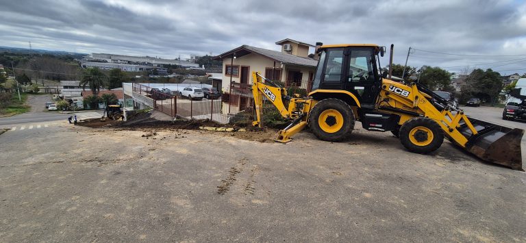 Secretaria de Obras de Caxias do Sul executa substituição e ampliação de rede de drenagem no bairro Jardim Eldorado
