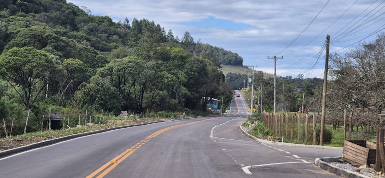Pavimentação asfáltica da Rua Euclides Triches será entregue nesta sexta-feira