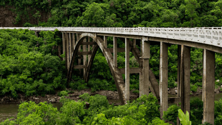 Ponte sobre o Rio da Antas, entre São Marcos e Campestre da Serra, é interditada